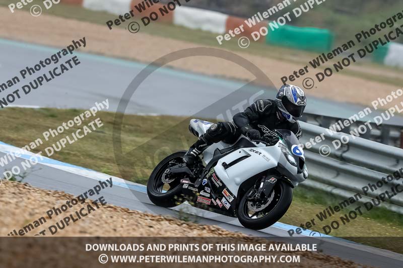 estoril;event digital images;motorbikes;no limits;peter wileman photography;portugal;trackday;trackday digital images